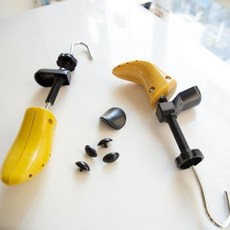 등산화발볼늘리기