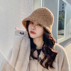 0c13fef2a429d60402c377bf33005309edd815479a429efc7686a23631a5.jpg