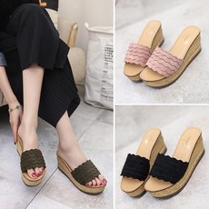 e74d8e1164cdf75a7c4247e94cfc8a90ee070cb5cb481f651b87ed7c7e75.jpg