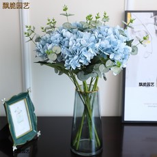 4eb7ed83c370b879d4d16cb1045277766b05c69a58dabca38818bf57e5b0.jpg