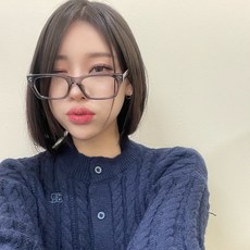 사각뿔테안경 TOP01