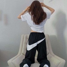 87a14bad039bd6de44e98aabbdcfcabf92cc6e35f01f49814a6fb710a826.jpg