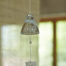 수제 소리가 선명한 유약 바람종 유리풍경, 푸른