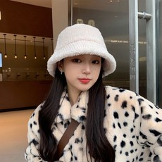 b0a6a0a57d3bb37f16f58e986f454a6ece9ff4bc40d17b1dfa553c017dbf.jpg
