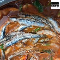 남해 미조 산지직송 생멸치 튀김 구이 쌈밥 300g 4팩 (소스포함) 간편한 건강한 안전한 밀키트 남해송정수산, 뼈있는 생멸치 300g×4팩, 4개