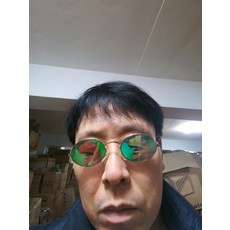 72ad16601e84fabb40a5426b813c15e401c163f21caee0b5d6ba025ff700.png