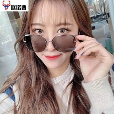 others 2020 해양 영화 다각형 자 름 선 글 라 스 유럽 - ins 여성 트 렌 드 리 사진 나비 형 자외선 차단 선글라스 둥 근 얼굴 큰 마른 검은색 회색