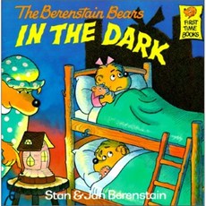 Berenstain Bears in the Dark:, Random House (NY)