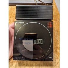 소니 Sony D5A 디스크맨 휴대용 CD 플레이어 ACD50 전원 어댑터 작동 비디오 보기 - 소니디스크맨