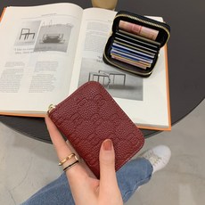 b3c11083f7212d907955397404e666eecf7349fc17c3ef29b7065ccbfb43.jpg