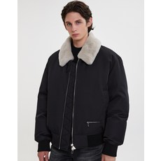 질스튜어트 뉴욕 남성 [GIPITEX] 블랙 오버핏 구스다운 무스탕 MA-1