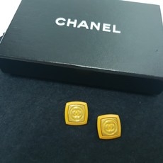 가다컴퍼니 CHANEL 샤넬 스퀘어 머스타드 빅 CC 샤넬버튼 #A093