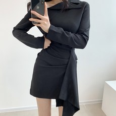 아이엠아이 / 메건 셔링 스커트