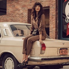 c56207bf0c58fe5c6c8c3a27082a4b04fe4791a055529f88a26b3e41b6b3.jpg