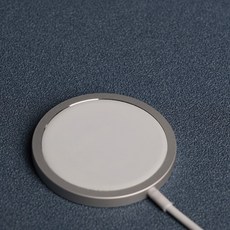 b9d56d13b50c06da81354d076613e1ffbb1e0ef5dfc982ee3e26aa111fdb.jpg