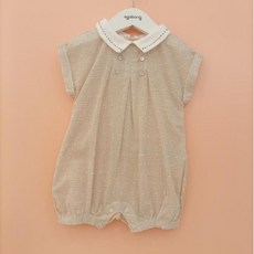 로건모던카라우주복