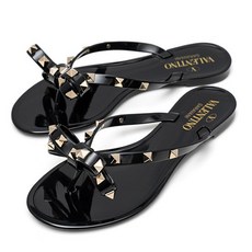 발렌티노락스터드힙색