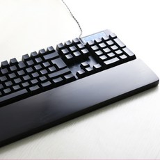 b69a772af1d33d96829c715772a5628a559c535b006eb632f4e524abcf93.jpg