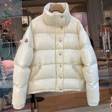 다소미얼 패딩 가을 겨울 박시핏에 도톰한 화이트 면 차이나 쇼트 코트F151656
