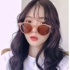 조보아 선글라스 커플 텐트밖은유럽 남프랑스 한가인 류혜영 여성 틴트 바이코즈니키 가벼운 Z016