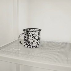 a2a99e133fd0083545cbb436489243654438a4f42d312519391f24cfcb9b.jpg
