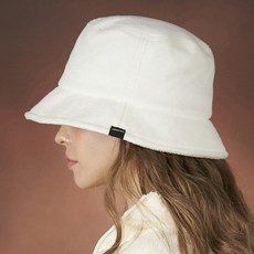 [바잘] 미니멀 라벨 플리스 버킷햇 크림