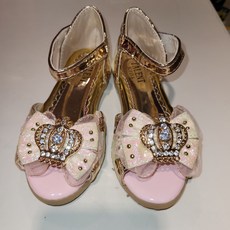 탈렌트키즈카밀라샌들