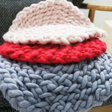 손뜨개방석사각