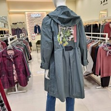조순희 프린트배색바바리MN