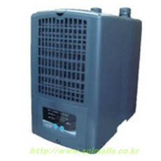 d92e360da101a5940e2f49f045066aca503e66ba8cf012ecc08b057b35d2.jpg