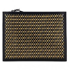 크리스찬루부탱클러치