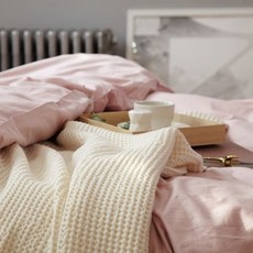 85a9ccb95c3d367a38ff4a8676b902f452e4ce70f4188b52595a68633c23.jpg