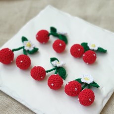 [쥬쥬핑크] 코바늘 뜨개 꽃체리 장식, 1개, 레드