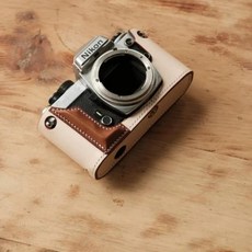 (신정종합상사) 핸드워크 사진 카메라 정품 가죽 가방 박스 케이스 Nikon fe fm fm3a 핸들 바디 보호 필름, 01 WHITE - 니콘fm3a