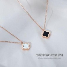 - 네잎 클로버 목걸이 내잎클로버 네잎클로버 한일 양면 행운의 여 순은 심플 펜던트 레드 컬러 쇄골