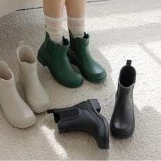 포멜카멜레 [정상가 78 000원] 숏 레인부츠 그린 4CM