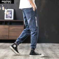 84852ec86fbd38abb895369f991ad0ee4834604ff5eefbb3b68c1d449527.jpg