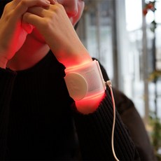 근적외선 광선 조사기 LED 손목 발목 목 찜질 기 바디앱