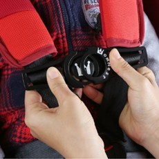안전벨트클립 카시트 유모차 추락방지장치 벨트클립 버튼형식 간편설치, 1개