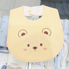 해피랜드 논현점 23년 겨울 신상품 노랑색 귀여운 면 턱받이