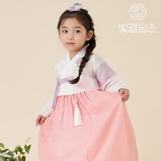 82bb47cb6d3bf01d1002383c1009c86aee8c4558633b2805f06729814fe1.jpg