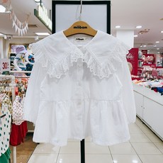 여아프릴블라우스