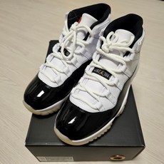 나이키 에어조던11 레트로 CT8012-170