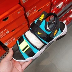 5527de3683647e27edc480e507a67370897a9bd4237c3bc7f03c46836621.jpg