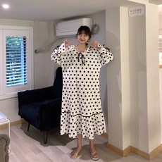 Dorothy Kariss 땡땡이잠옷 set 원피스