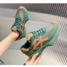 추천4여자명품스니커즈