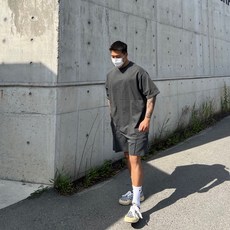 피그먼트반팔반바지세트