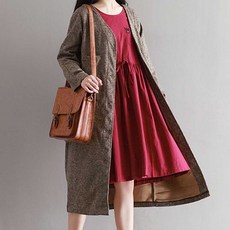 dbd70439bd383b681a4940ed2082ba54fff9e1acff2cd4e0223da634cf98.jpg