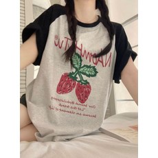 시크온미 여자 루즈핏 오버핏 롱 박스 배색 반팔티 딸기 레터링 프린트 박시 나그랑 반팔롱티 자 루즈핏 오버핏 롱 박스 배색 반팔티 딸기 레터링 프린트 박시 나그랑 반팔 롱티