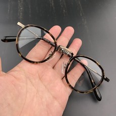 안네발렌틴코받침